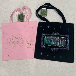 Target Wicked Totes pink ‘so popular’ and black ‘make your own magic’ NWT set/2